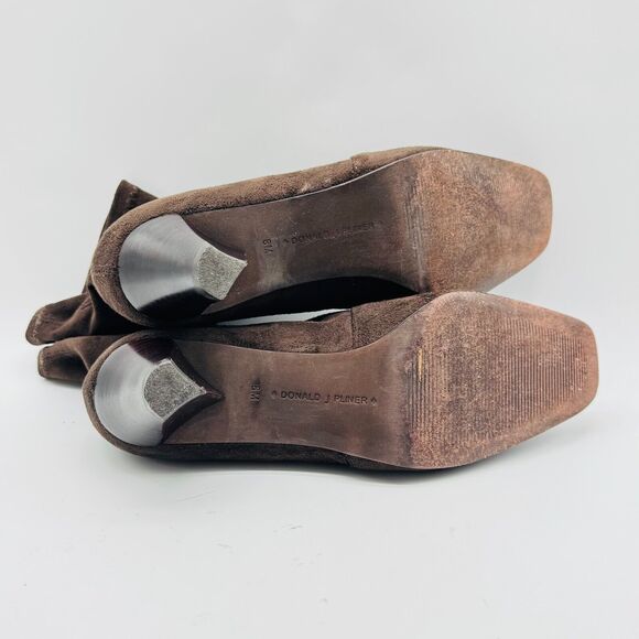 Donald Pliner Boots Womens 8 Ankle Bootie Brown Suede Stretch Heels Sock Bootie - Picture 9 of 11
